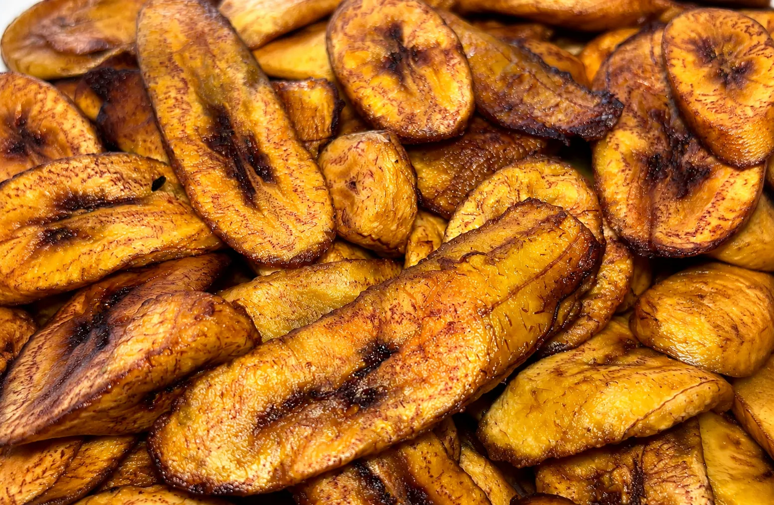 Sweet caramelised fried plantain, a West African side by Mami Maggie's Recipes in Newport